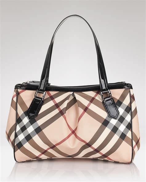 burberry borsa tote media nova check|burberry medium top handle tote.